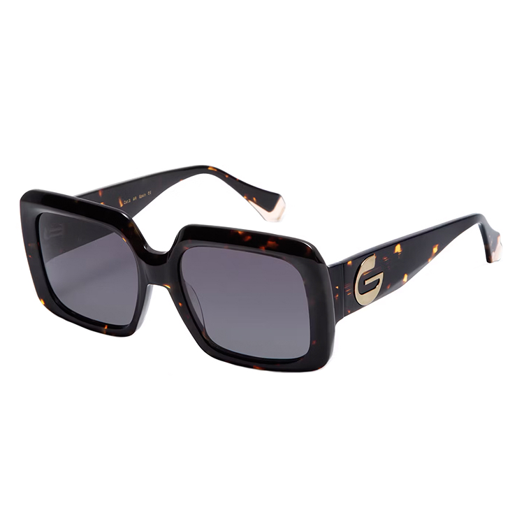 Gigi Studios 6881 Simona 2 occhiali da sole donna montatura acetato nero squadrata oversize lenti grigio sfumato