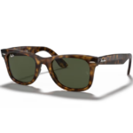 Occhiali da sole Ray-Ban RB4340 Wayfarer 710 Havana Chiaro con montatura tartarugata marrone e miele, lenti verdi e rivetti metallici